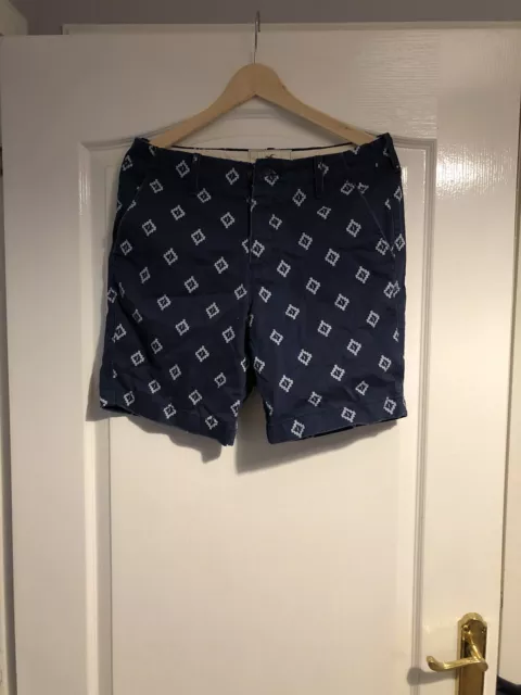 HOLLISTER MENS GRAPHIC Casual Shorts XS Navy Blue Cotton NX01 £9.85 - PicClick  UK