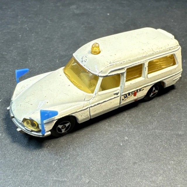 813N 1973'S Majorette 206 Frankreich Citroën DS 21 Ambulanz 1:65