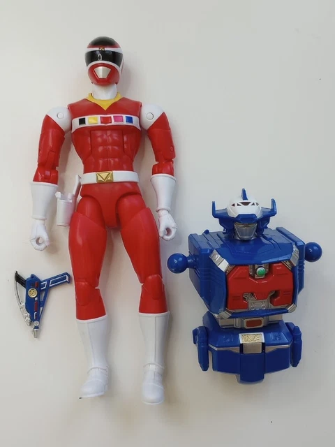 Maglietta Ufficiale Power Rangers - Ranger Rosso: Il Tuo Eroe Preferito Sempre Addosso!