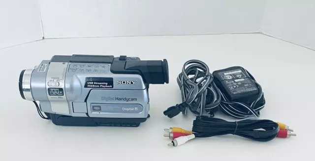Sony DCR-TRV350 Digital Hi8 8mm Video Camcorder w/Battery & Charger & AV Cable