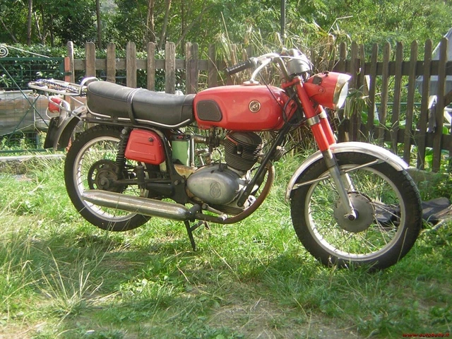 MANUALE OFFICINA Stazione di servizio GILERA 125 5v ARCORE 109 pag ITALIANO PDF