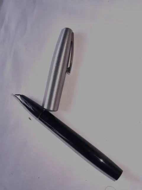 Vintage Sheaffer Fountain Pen #1