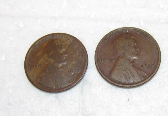2 Wheat Pennies - 1917 D Coin: (L41)
