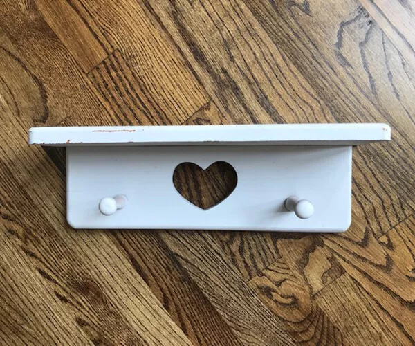 16" x 4.5" x 5" Vintage Shabby Chic Solid Wood White Wall Shelf Heart & 2 Pegs
