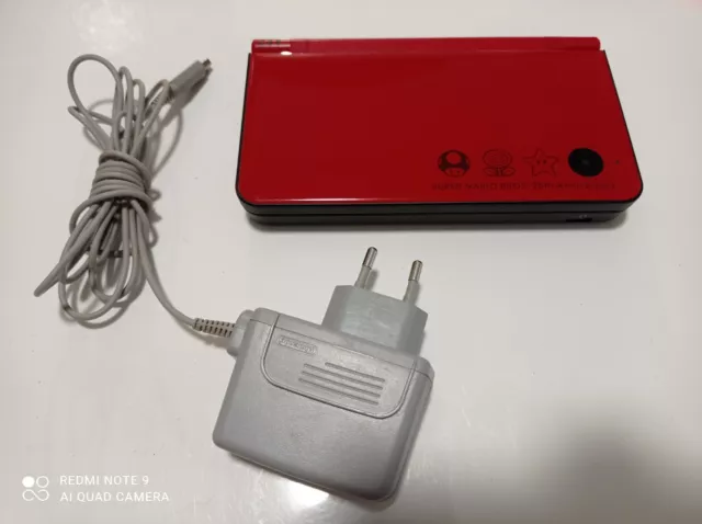 Nintendo DS XL Rouge Edition 25-ème anniversaire Mario + jeu mario