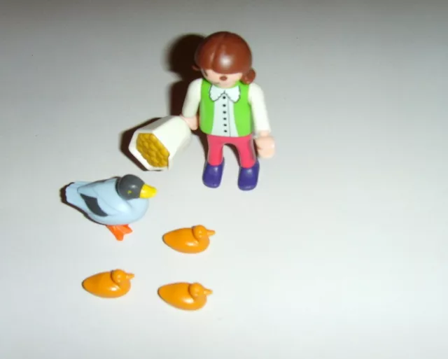Playmobil Set 4549 Mädchen mit Enten Entenfütterung Bauernhof komplett