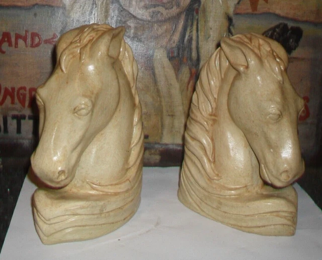 BOOKENDS HORSE CHESS Set Heads X 2 Vintage 6