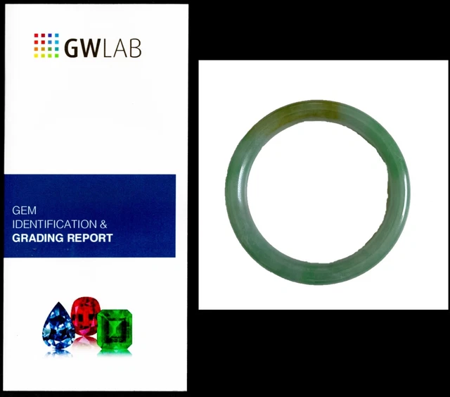 ''N'' Jade Green Bracelet Gem Stone 277.51 Carats 82.40 X 82.33 X 9.65 Mm