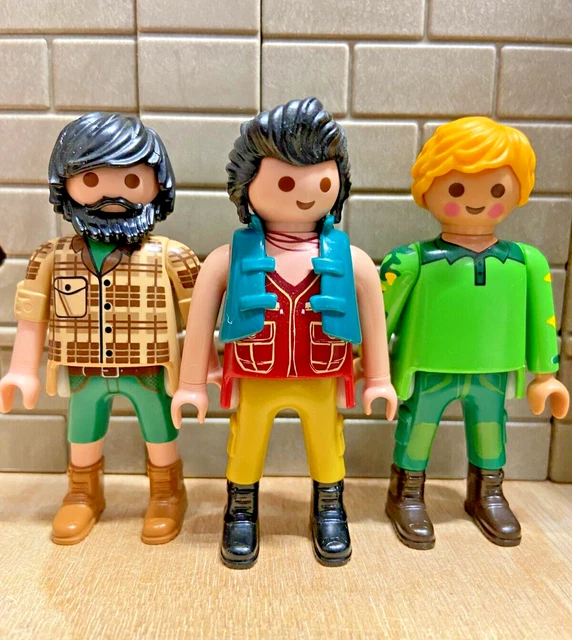 PLAYMOBIL MAISON TRANSPORTABLE toute équipée : personnages, meubles
