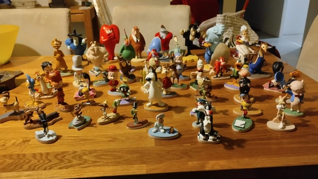 Lot de Figurines Warner Bros (Gebraucht) in für CHF 90 - mit Lieferung