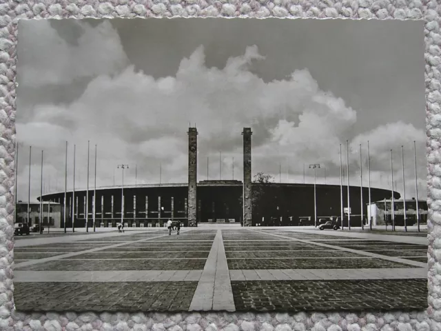 Berlin - Olympia-Stadion - sw AK, ungel.