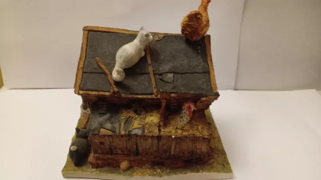 Peter Fagan Colour Box cats - "Hen House" in Perfect condition !!