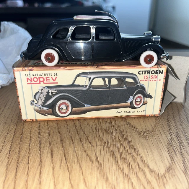 NOREV, CITROËN 15 SIX FAMILIALE POLICE, 1/43e A RESTAURER EUR 6,00 - FR