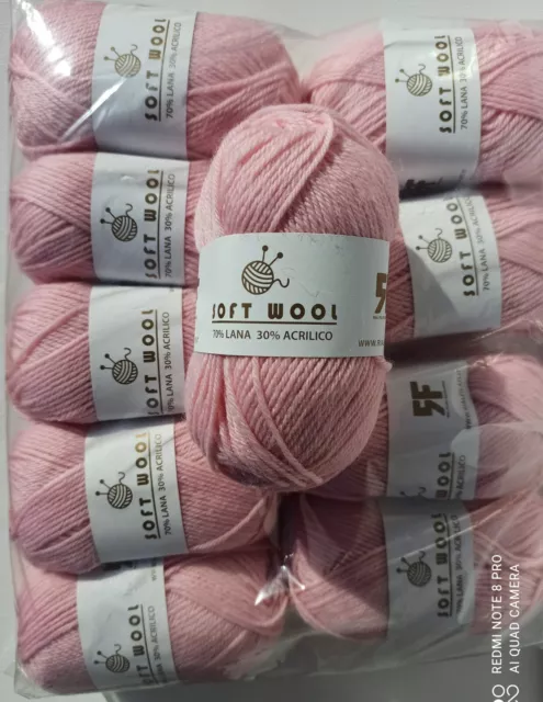 10 pelotes de laine à tricoter 70% pure laine  ROSE Baby