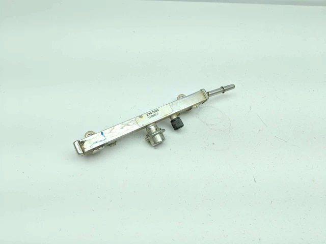 17 Polaris RZR 1000 XP Fuel Injection Injector Rail Without Injectors 160502C