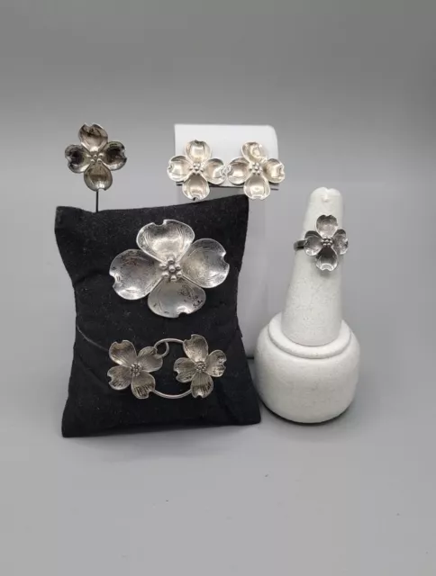 Stewart Nye Sterling Silver Signature Dogwood Flower Jewelry Collection Set 2