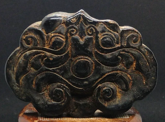 Ancient Beast Sculpture of Old Jade Meteorite Magnetic Hongshan Culture