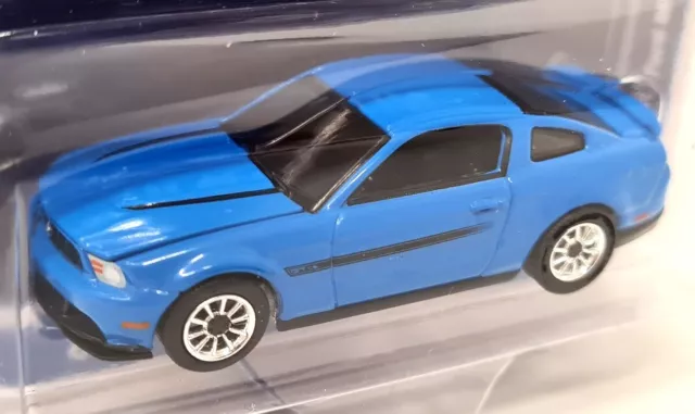 Autoworld 1/64 - Ford Mustang GT/CS 2012 Grabber Blue Diecast Model Car