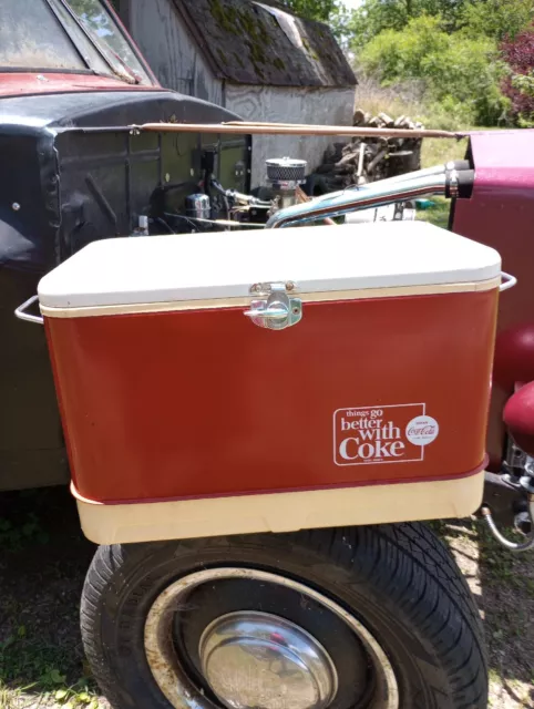 1960s Coca-Cola Metal Chest Cooler In Excellent Condition