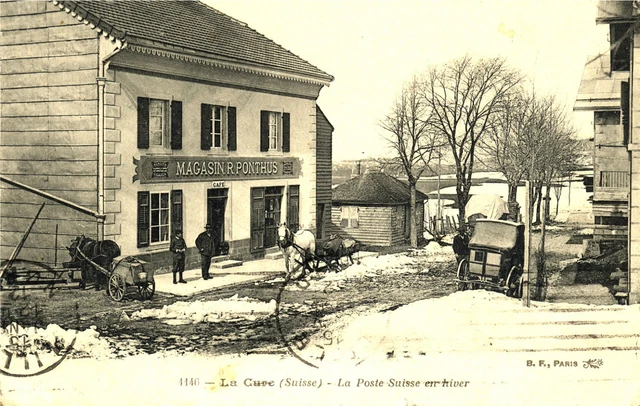 CPA Suisse Lémanique La cure La Poste-Suisse en Hiver animé