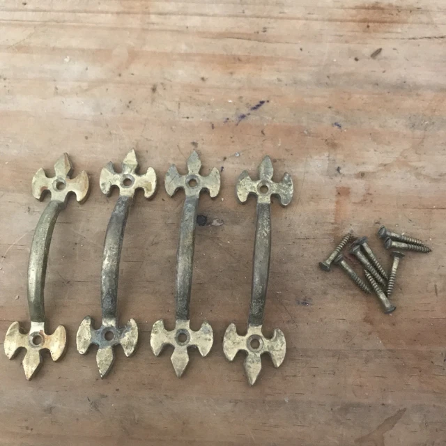 Antique/Vintage Brass Drawer/Cabinet Handles 9cm Long