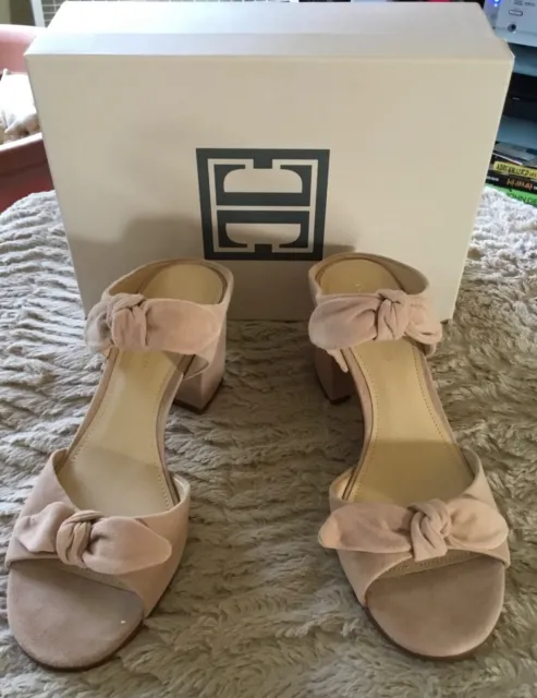 Ivanka Trump Light Natural Nude Suede  Bows itEria Size 10 Sandal New With Box
