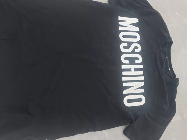 mens moschino t shirt medium