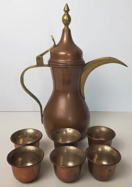 VINTAGE Middle Eastern Dallah Brass & Copper Coffee Pot & 6 Cups Vgc