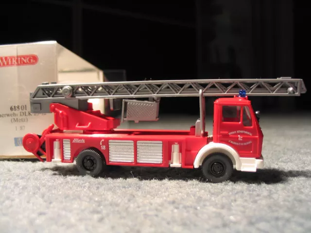 WIKING, 61801,MB Mercedes-Benz, camion echelle, SAPEURS POMPIERS, 1/87 -neuf, BO