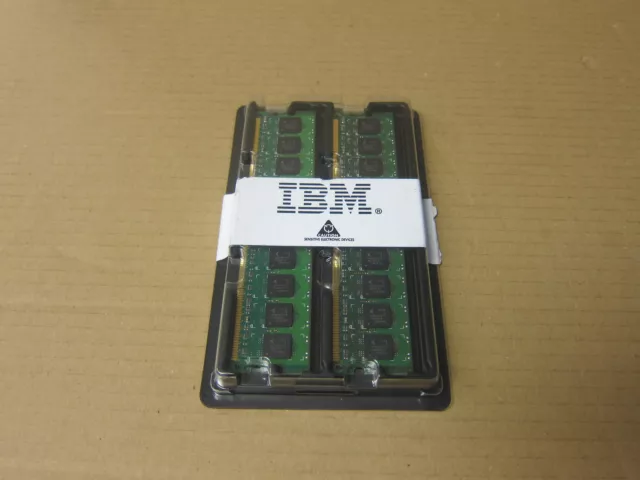 IBM Original 4 GB (2 x 2 GB) PC2-3200 RAM Speicher Upgrade Kit 39M5812 5000293196