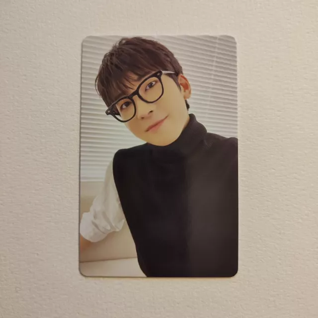 Seventeen - Official Wonwoo Photocard [Season's Greetings 2024]