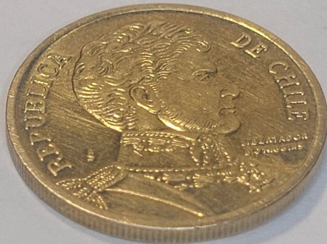 2011 Chile 10 Pesos Coin KM228.2 (LIBERTADORB O'HIGGINS) US SELLER