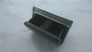 PORTA CENERE Toyota L.Cruiser BJ70/73 84/96