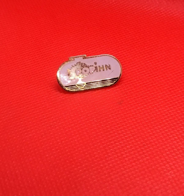 Pins vintage dans autres pins de collection