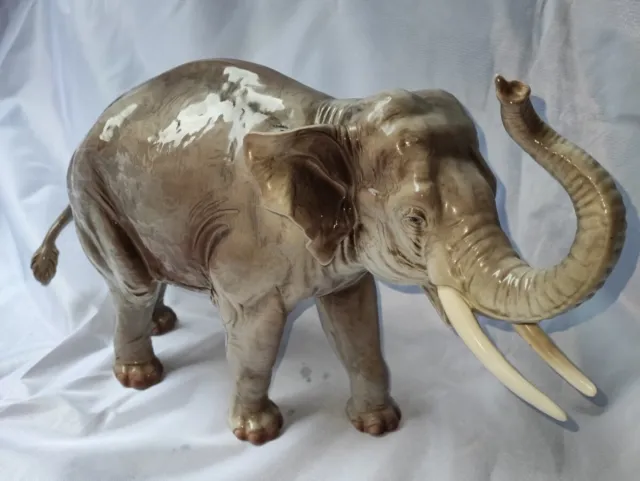 Porzellan Figur " Nymphenburg Elefant " , A.Göhring - 42 cm - 1.Wahl