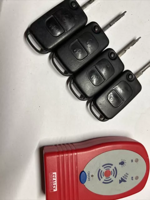 MERCEDES A C E S KLASSE ETC. 2 TASTEN FLIP FERNBEDIENUNG SCHLÜSSEL FOB KR 55 Geniune