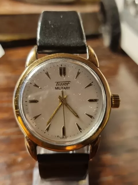 SCHÖNE VINTAGE TISSOT   MILITARY iHERRENARMBANDUHR