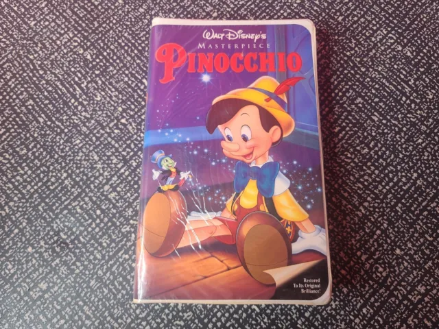 Walt Disneys Masterpiece Pinocchio Brand New