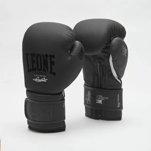 Guantoni Boxe Leone Black & White GN059 Neri Bianchi Guanti Kick Thai MMA