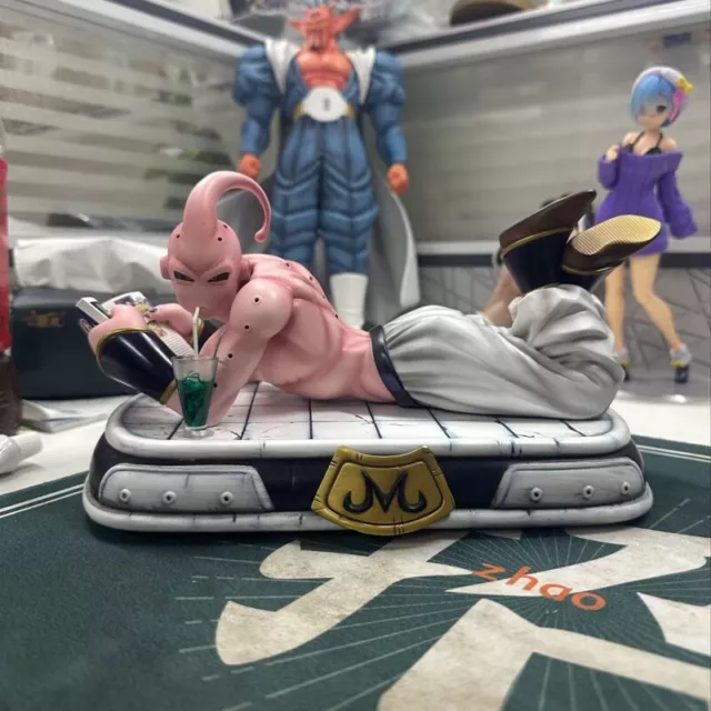 Figurines MAJIN BOO maléfique et MISTER SATAN avec rocher Dragon