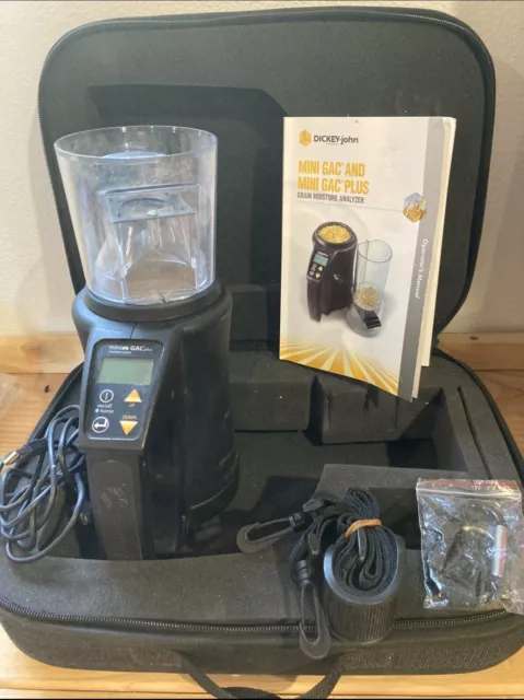 New Price! Dickey John Mini Gac Plus Grain Moisture Tester w/battery, case &clip