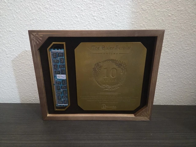 Serveur Souvenir 10e Anniversaire The Elder Scrolls Online - Édition RARE - Prévente