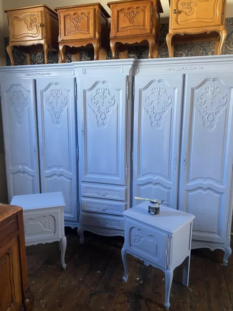 Quality 5 Door / 3 Drawer /Wardrobe Armouir / French Oak Decorative  Louis Style