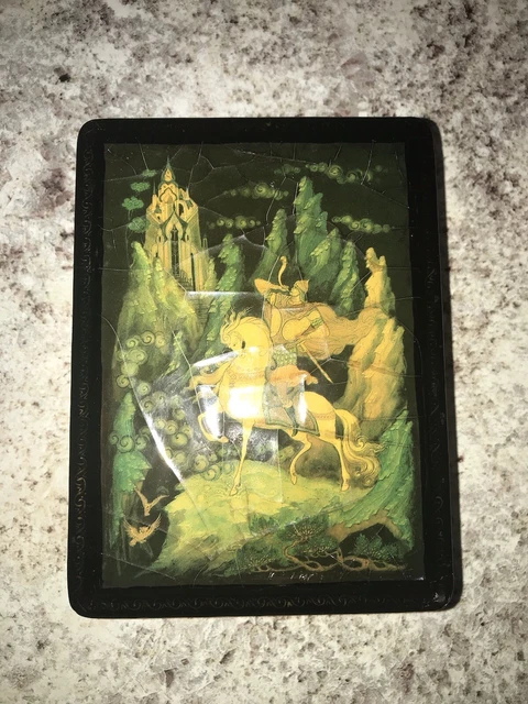Vintage Signed Warrior Horse Castle Lacquer Painted Wooden Trinket Box Decor