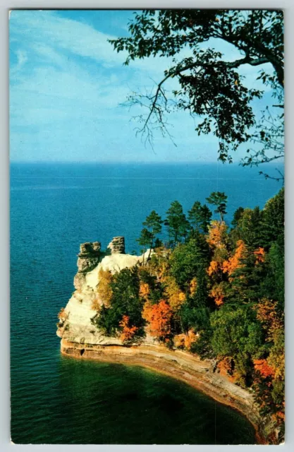 Miners Castle Pictured Rocks Munising  Michigan Vtg Postcard