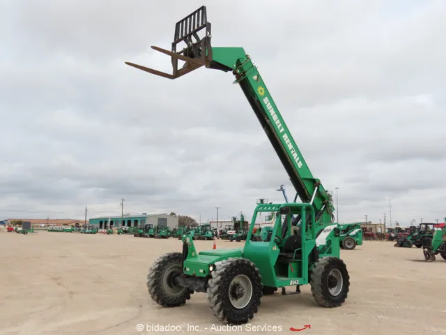 2015 Skytrak 8042 42' 8,000 lbs Telescopic Reach Forklift Telehandler