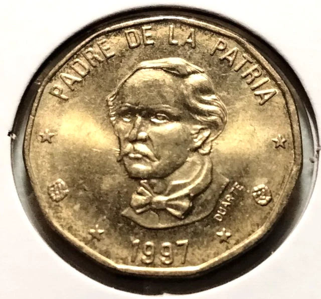 1997  Dominican Republic 1  Peso  Coin  - KM# 80.3 - (INV#8368)
