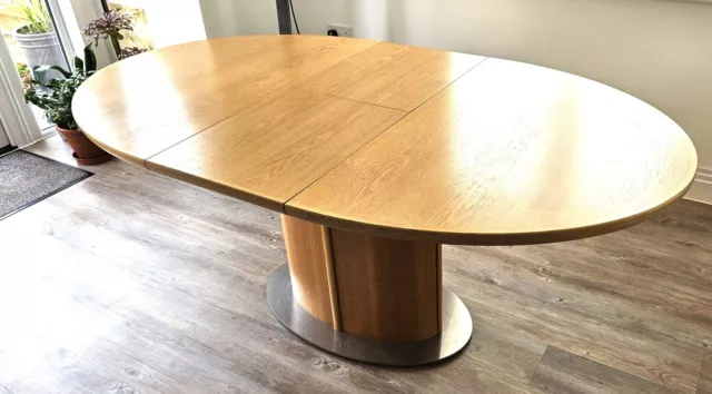 Skovby AI 72 Extendable Dining Table in Light Oak