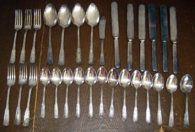 VINTAGE 30 PIECE Set Knife Forks Stratford Plate Sectional