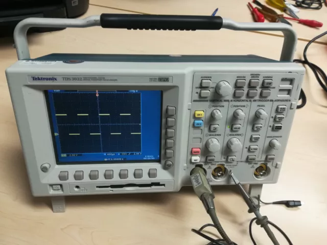 Oscilloskop Tektronix TDS 3032 2 Kanal 300MHz 2,5GS/s